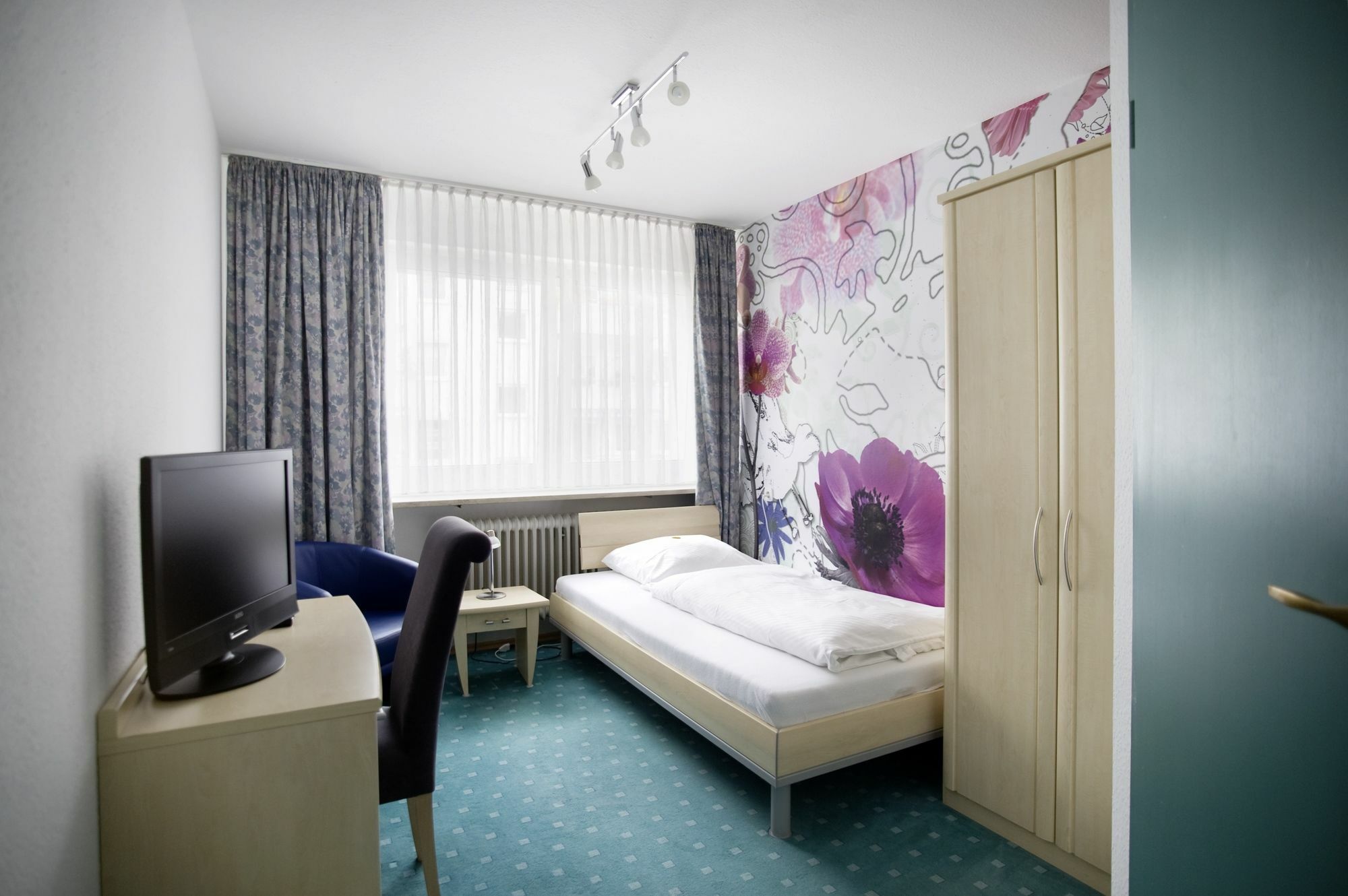 Hotel St. Peter Norimberga Esterno foto